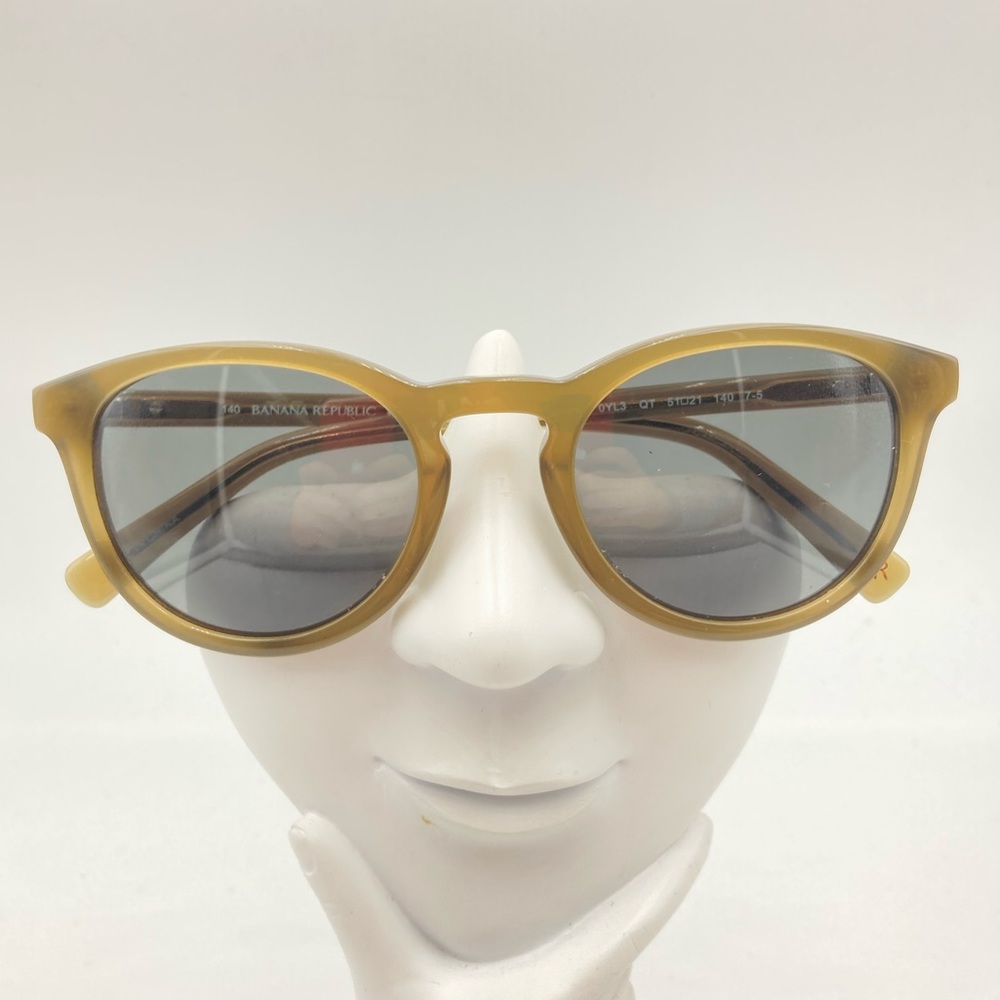 Banana Republic Brown Translucent Oval Sunglasses